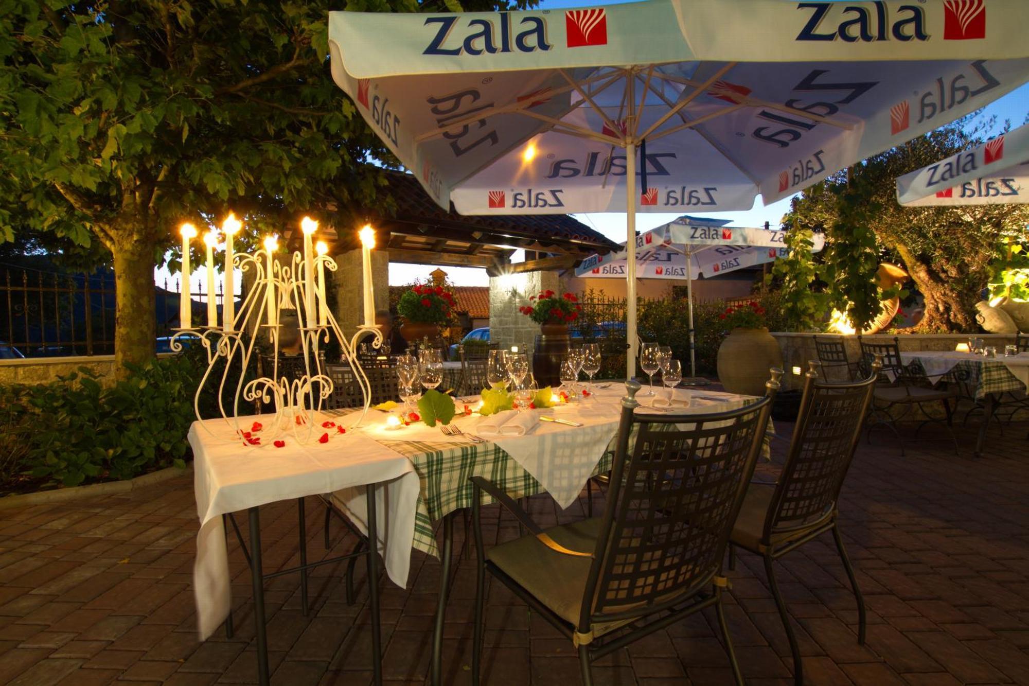 Boutique Hotel Grahor Sežana Exterior foto