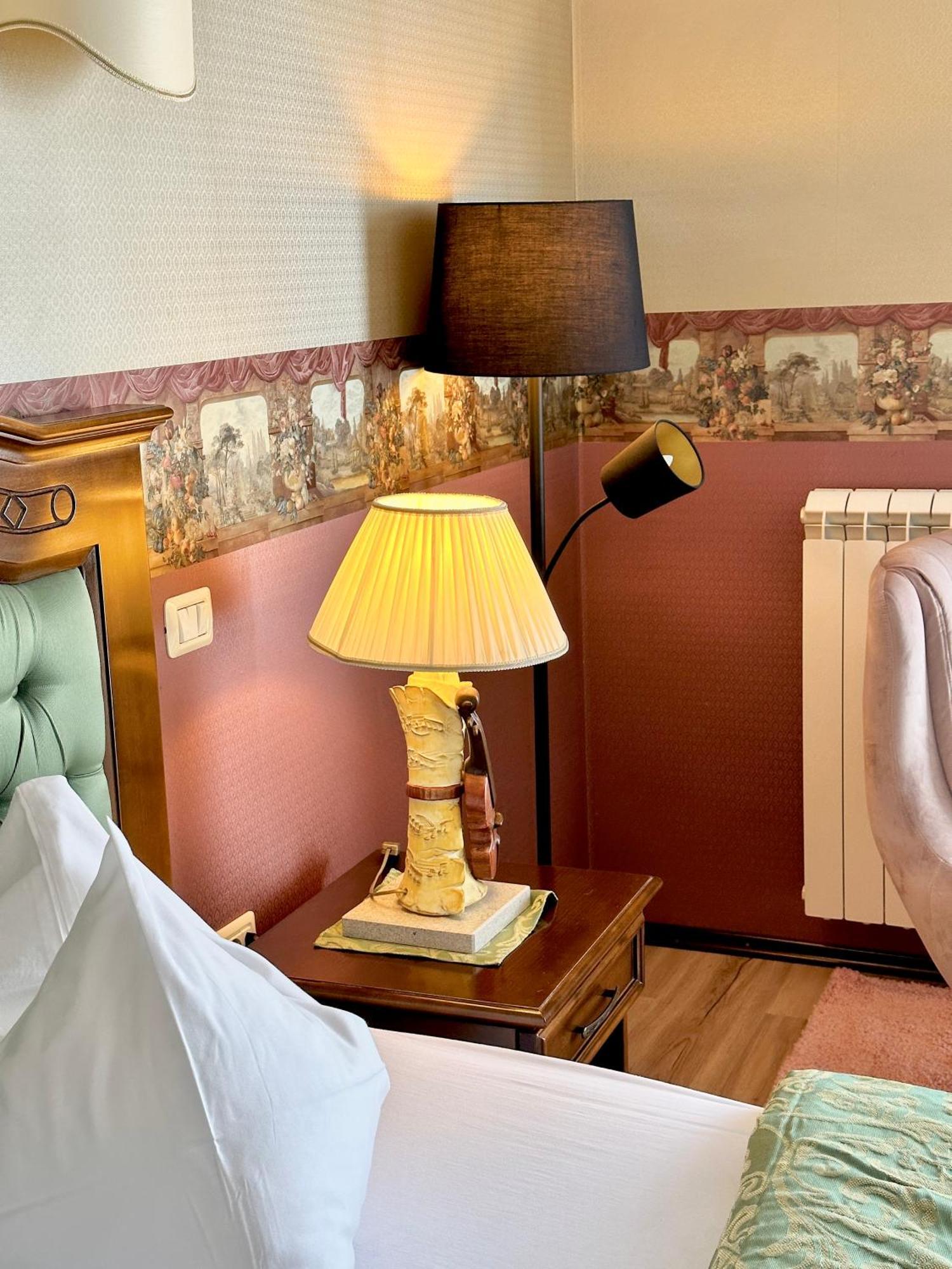 Boutique Hotel Grahor Sežana Habitación foto